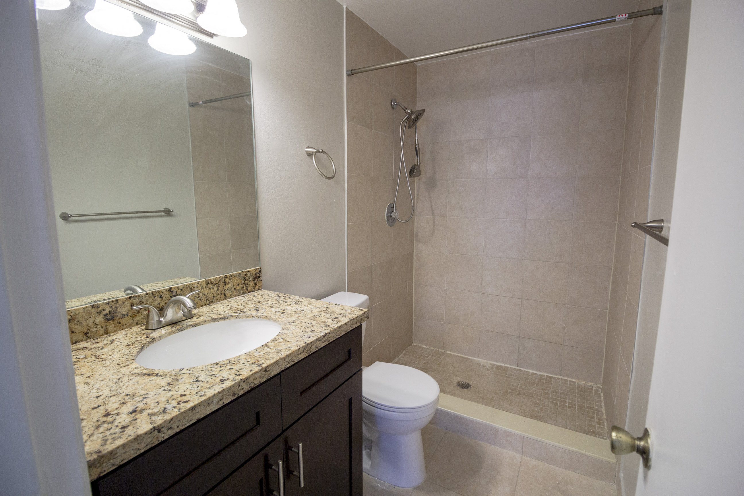 Gallery Photo 11